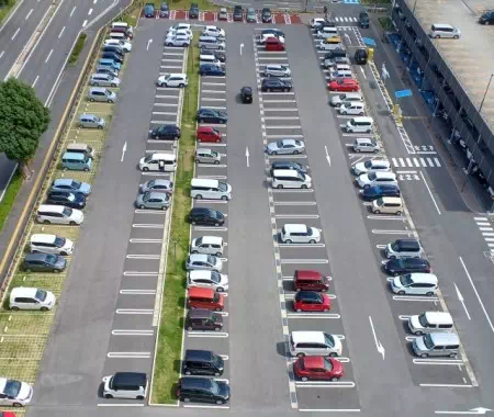 大きな駐車場
